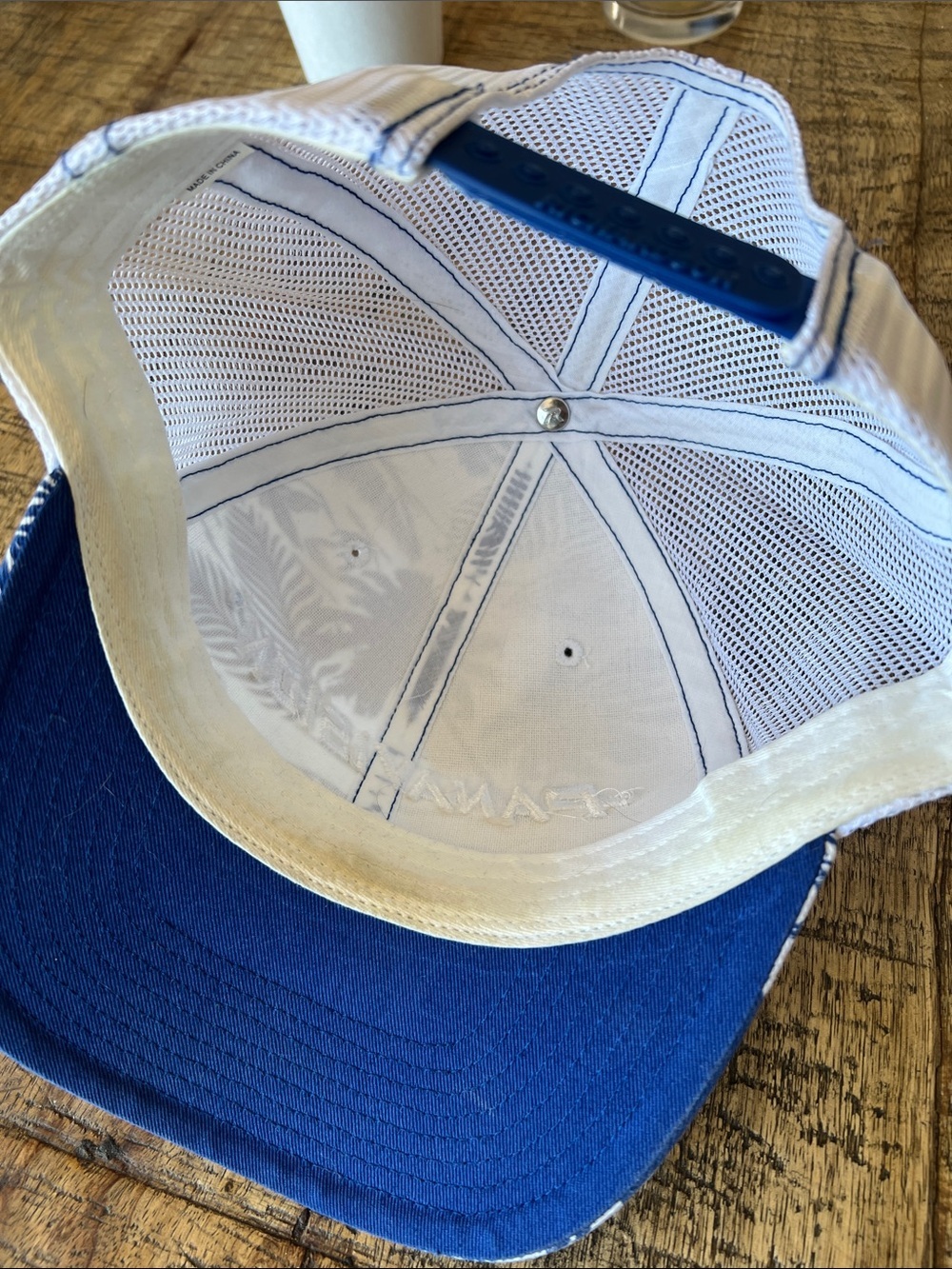 Blue & White PANAVISION CAMERA Tropical Mesh Hat with Embroidered Front - Picture 4 of 5